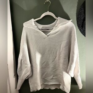 Merokeety White Sweater